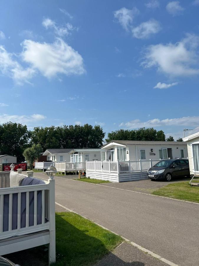 Camber Sands Seascape Horizon Decked Villa Dog Friendly Exteriör bild